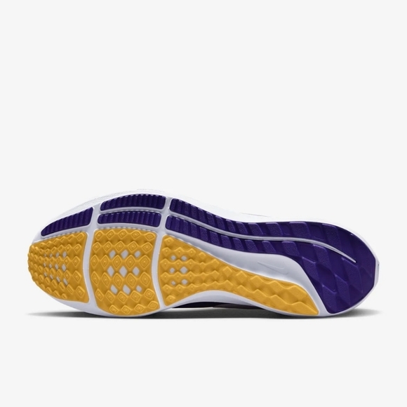 Nike Air Zoom Pegasus 39 LSU TIGERS - Picture 9 of 11